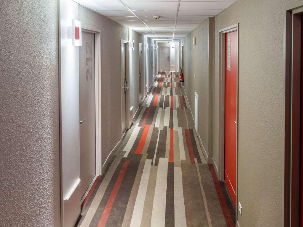 Ibis Saint Quentin Basilique Hotel Room photo
